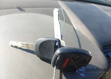 2006 Honda Accord 2.4 Ex z USA, uszkodzony, nr VIN 1HGCM56746A045918